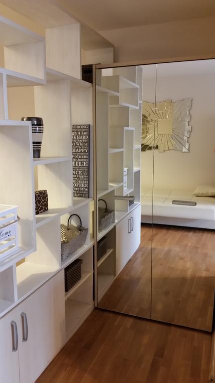 Apartment Eleven *